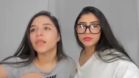 Snapshot of rous_and_sweet chatting on 10.28.25 Rous and Sweet online show from 10.28.25