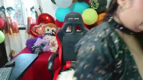 rous_kinky online show from 10.28.25