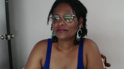 luxa online show from 01.30.25