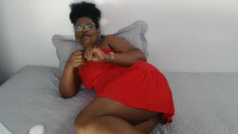 luxa online show from 02.18.25