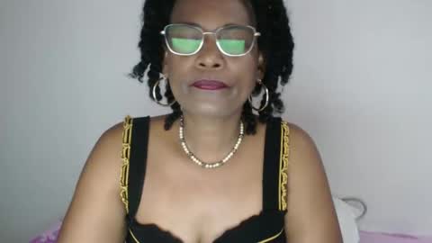 luxa online show from 03.10.25