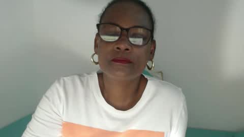 luxa online show from 02.18.26