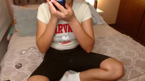 Rouss marie henao  online show from 02.08.25