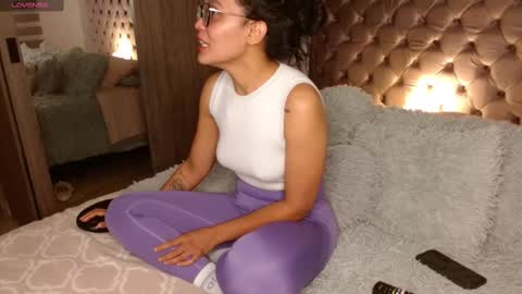 Rouss marie henao  online show from 03.02.25