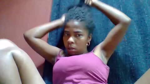 rovaelyah online show from 09.28.25