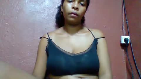 rovaelyah online show from 11.23.25