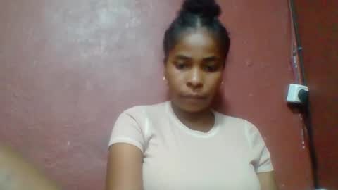 rovaelyah online show from 03.17.26