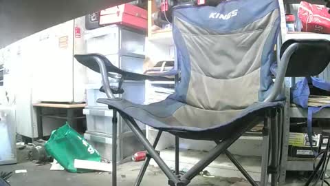 Snapshot of rover_ chatting on 10.24.25 rover_ online show from 10.24.25