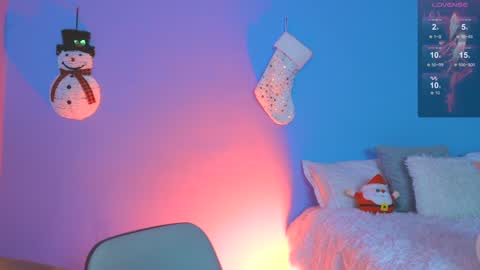 Roxanna online show from 12.21.24