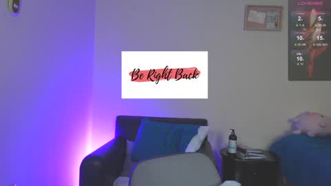 Roxanna online show from 01.21.25