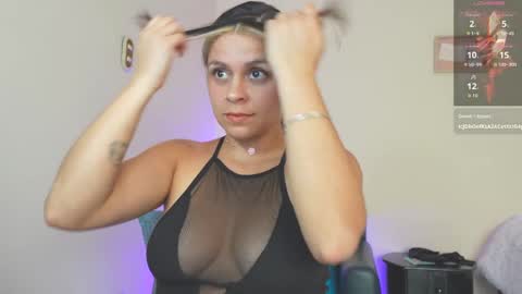 Roxanna online show from 02.26.25