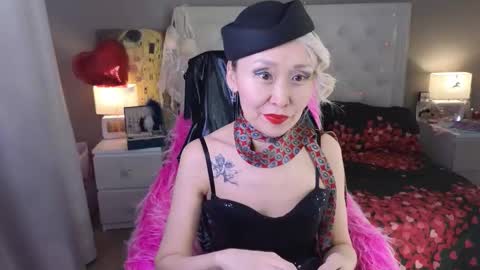 Roxalana online show from 03.31.26