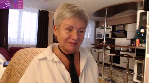 Snapshot of roxana_brooks chatting on 01.12.25 Roxana online show from 01.12.25