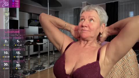 Snapshot of roxana_brooks chatting on 01.23.25 Roxana online show from 01.23.25