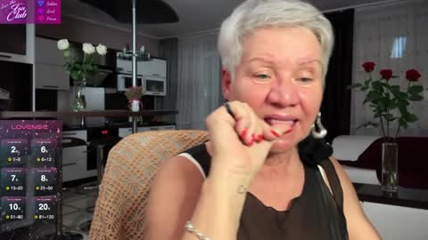 Snapshot of roxana_brooks chatting on 02.02.25 Roxana online show from 02.02.25