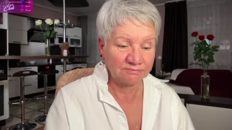 Snapshot of roxana_brooks chatting on 02.03.25 Roxana online show from 02.03.25