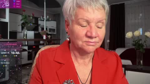 Snapshot of roxana_brooks chatting on 02.05.25 Roxana online show from 02.05.25