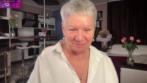 Snapshot of roxana_brooks chatting on 02.21.25 Roxana online show from 02.21.25