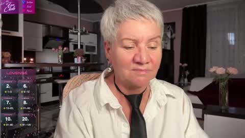 Snapshot of roxana_brooks chatting on 03.05.25 Roxana online show from 03.05.25