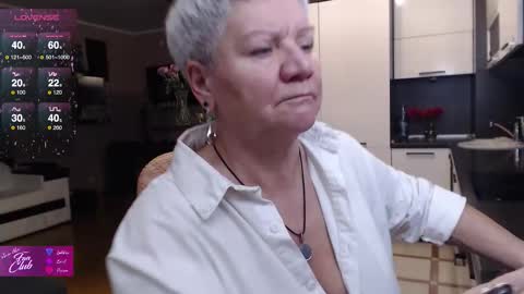 Roxana online show from 11.18.25