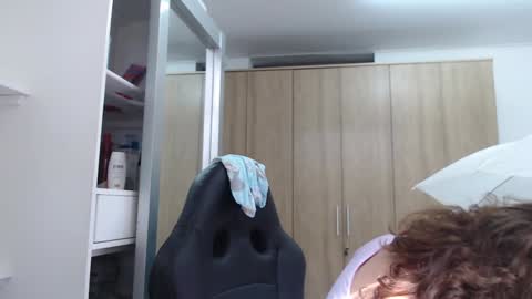 Roxana online show from 01.05.25