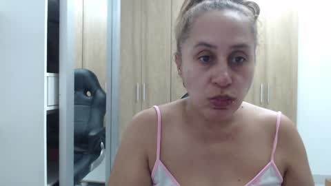 Roxana online show from 01.27.25