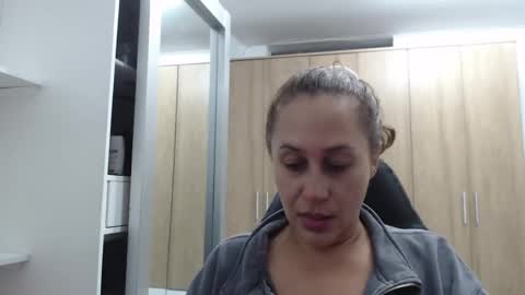 Roxana online show from 02.13.25