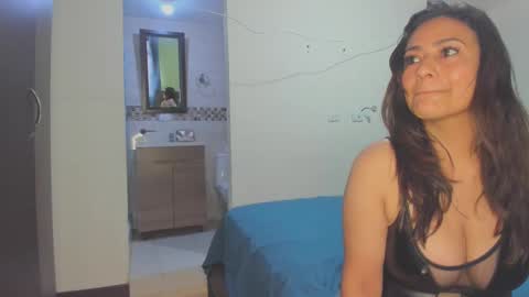 Snapshot of roxanasexy2025 chatting on 02.27.25 roxanasexy2025 online show from 02.27.25