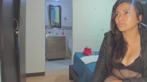 Snapshot of roxanasexy2025 chatting on 03.07.25 roxanasexy2025 online show from 03.07.25