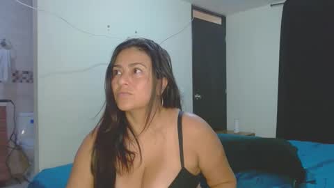 roxanasexy2025 online show from 10.19.25