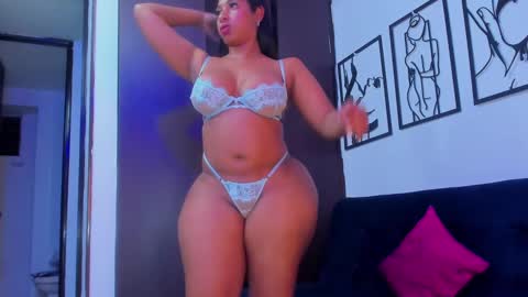 Roxxx Thee Stallion online show from 12.21.24