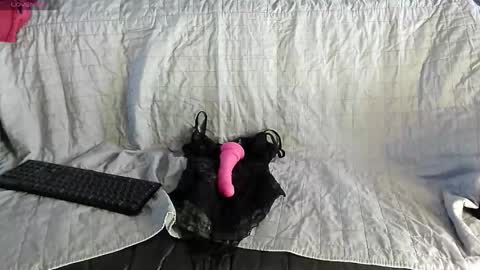 Snapshot of roxaneramirez chatting on 05.06.26 roxaneramirez online show from 05.06.26
