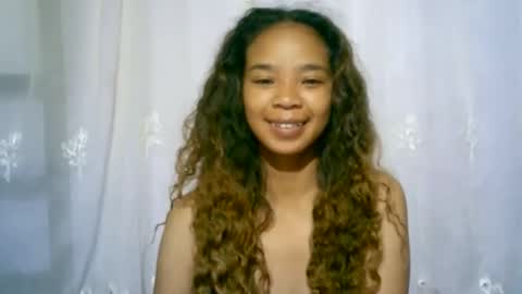 roxanne_98 online show from 03.04.25