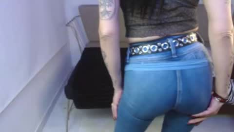 Roxanne online show from 02.24.26