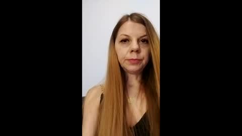 Snapshot of roxanneliss chatting on 03.06.25 roxanneliss online show from 03.06.25