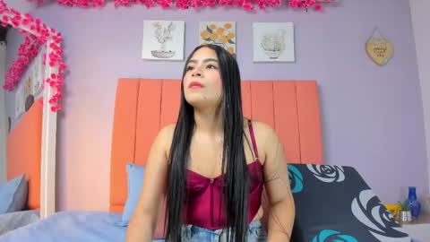 Juliana 3 online show from 04.21.26