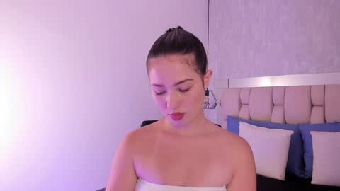 Roxie  online show from 01.21.25