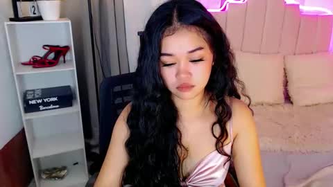 Snapshot of roxxy_blossom chatting on 09.27.25 roxxy_blossom online show from 09.27.25