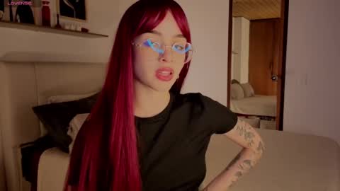 Roxxy online show from 10.20.25