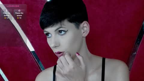 Roxy online show from 10.03.25