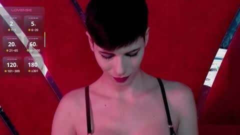 Roxy online show from 11.25.25