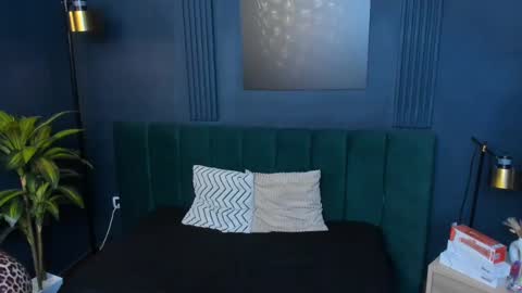 Roxy hell online show from 10.30.25