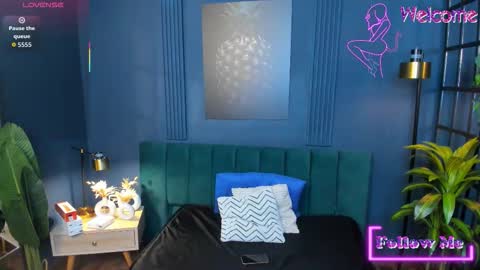 Roxy hell online show from 02.09.26