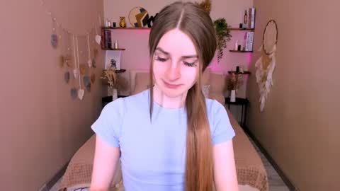 Roxy online show from 04.22.26