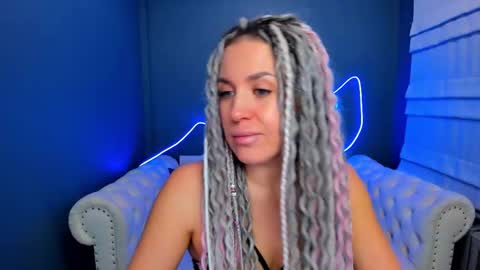 Roxy online show from 01.11.26