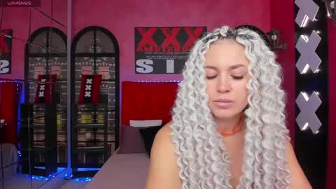 Roxy online show from 05.21.26