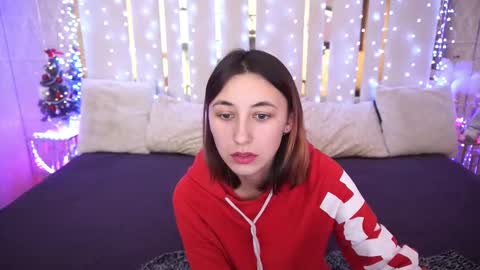 roxy_rayy online show from 12.21.24