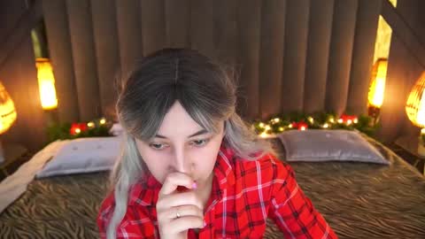 roxy_rayy online show from 12.29.24