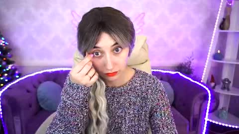 roxy_rayy online show from 12.31.24