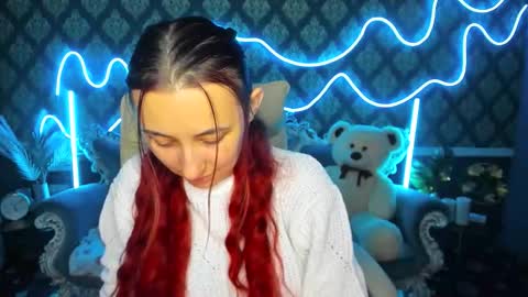 Snapshot of roxy_rayy chatting on 10.19.25 roxy_rayy online show from 10.19.25